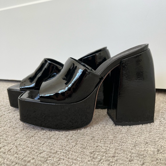 Chunky Patent Leather Platform Sandals - Picture 2 of 8